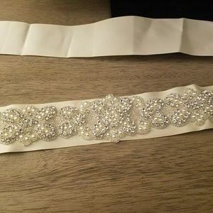 Bridal gown sash